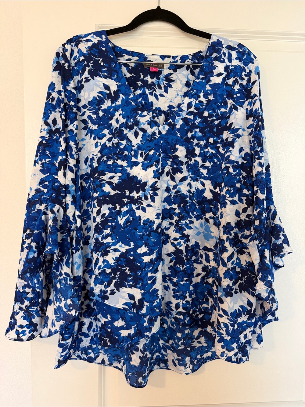 Vince Camuto Blue and White Floral V-Neck Blouse